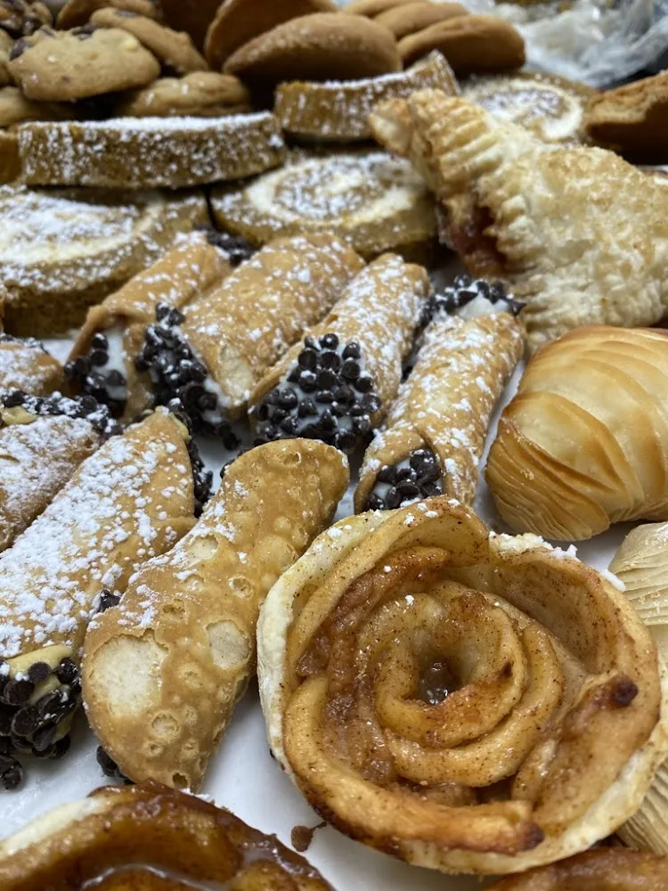Cannoli